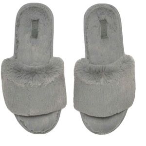 SKIMS Faux Fur Slippers